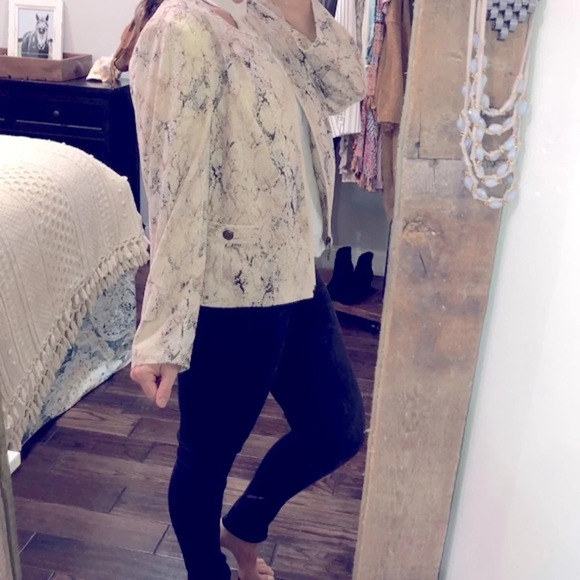 Molly & Maxx petite XLarge snakeskin Jacket - Picture 1 of 5